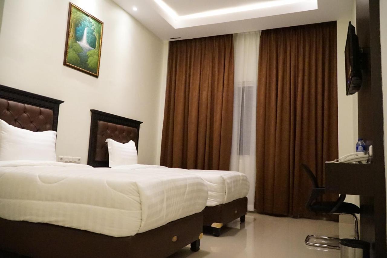 Kirei Hotel Bantaeng Kültér fotó