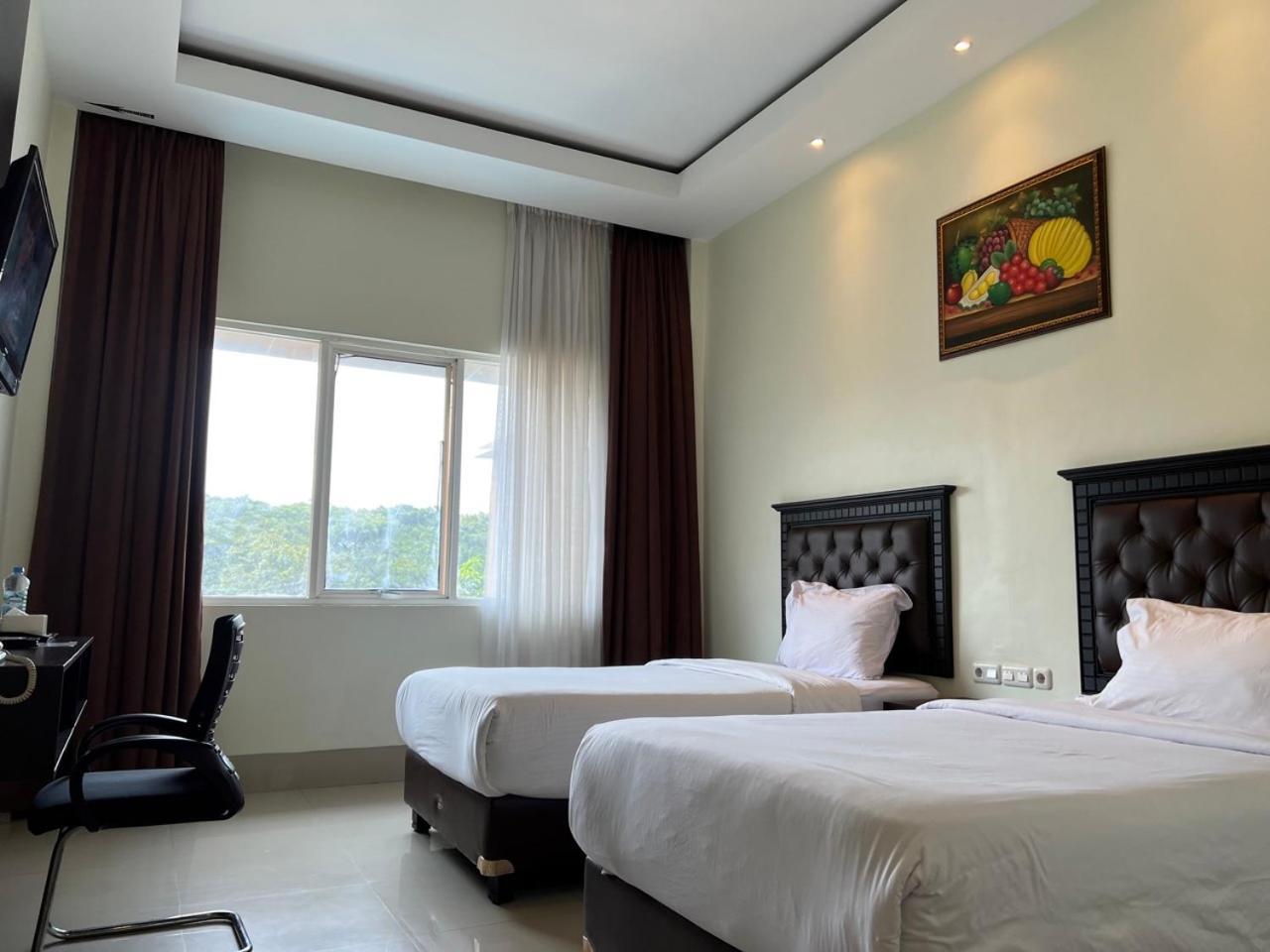 Kirei Hotel Bantaeng Kültér fotó