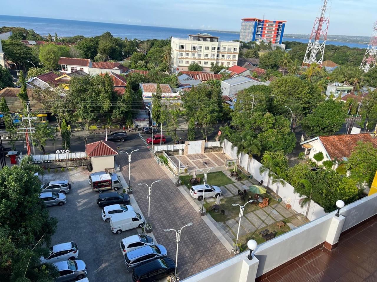 Kirei Hotel Bantaeng Kültér fotó
