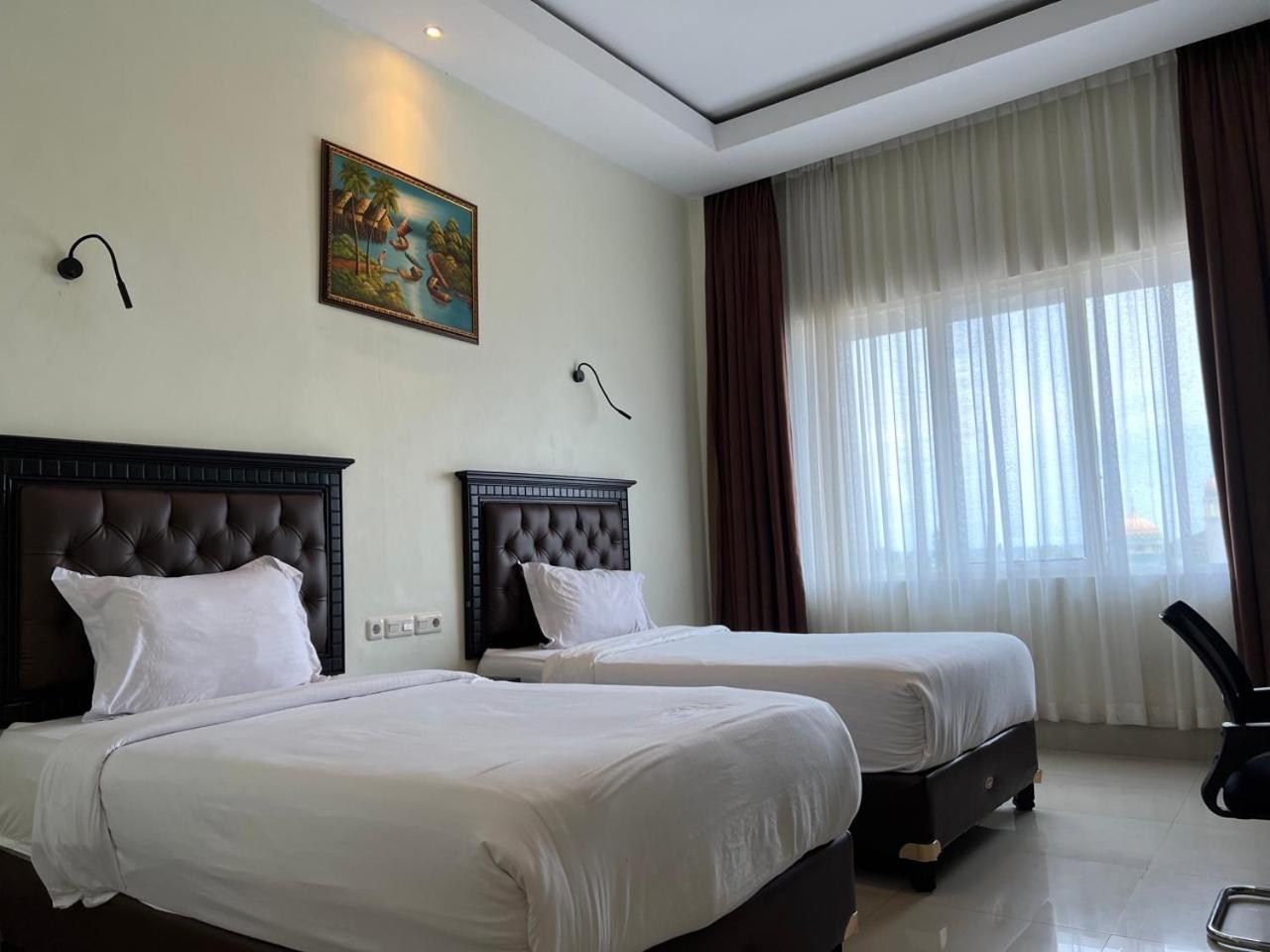 Kirei Hotel Bantaeng Kültér fotó