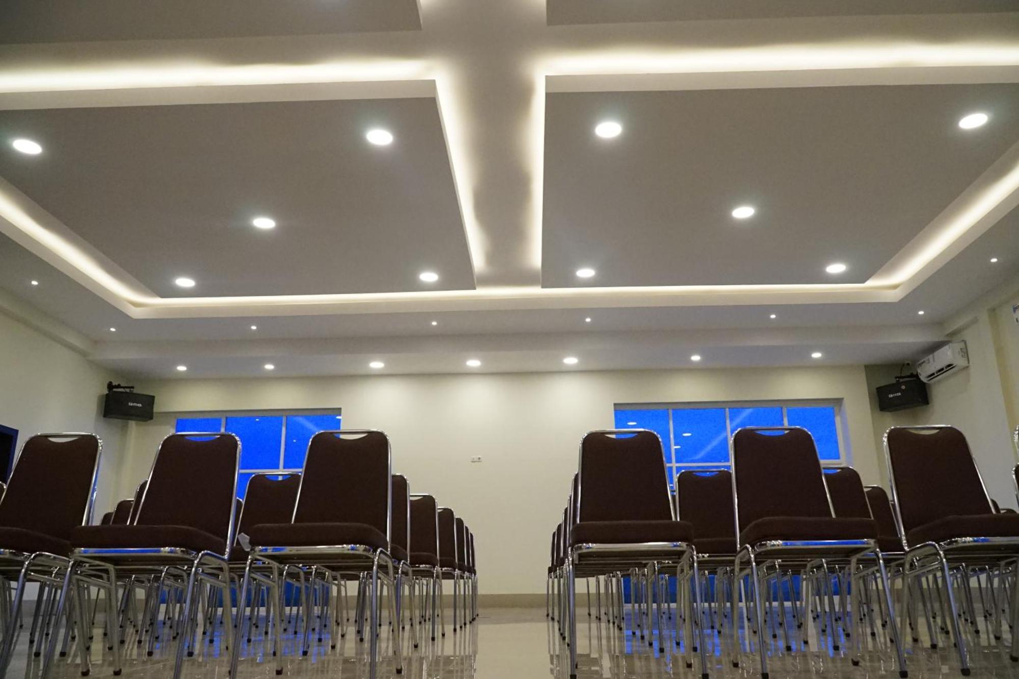 Kirei Hotel Bantaeng Kültér fotó