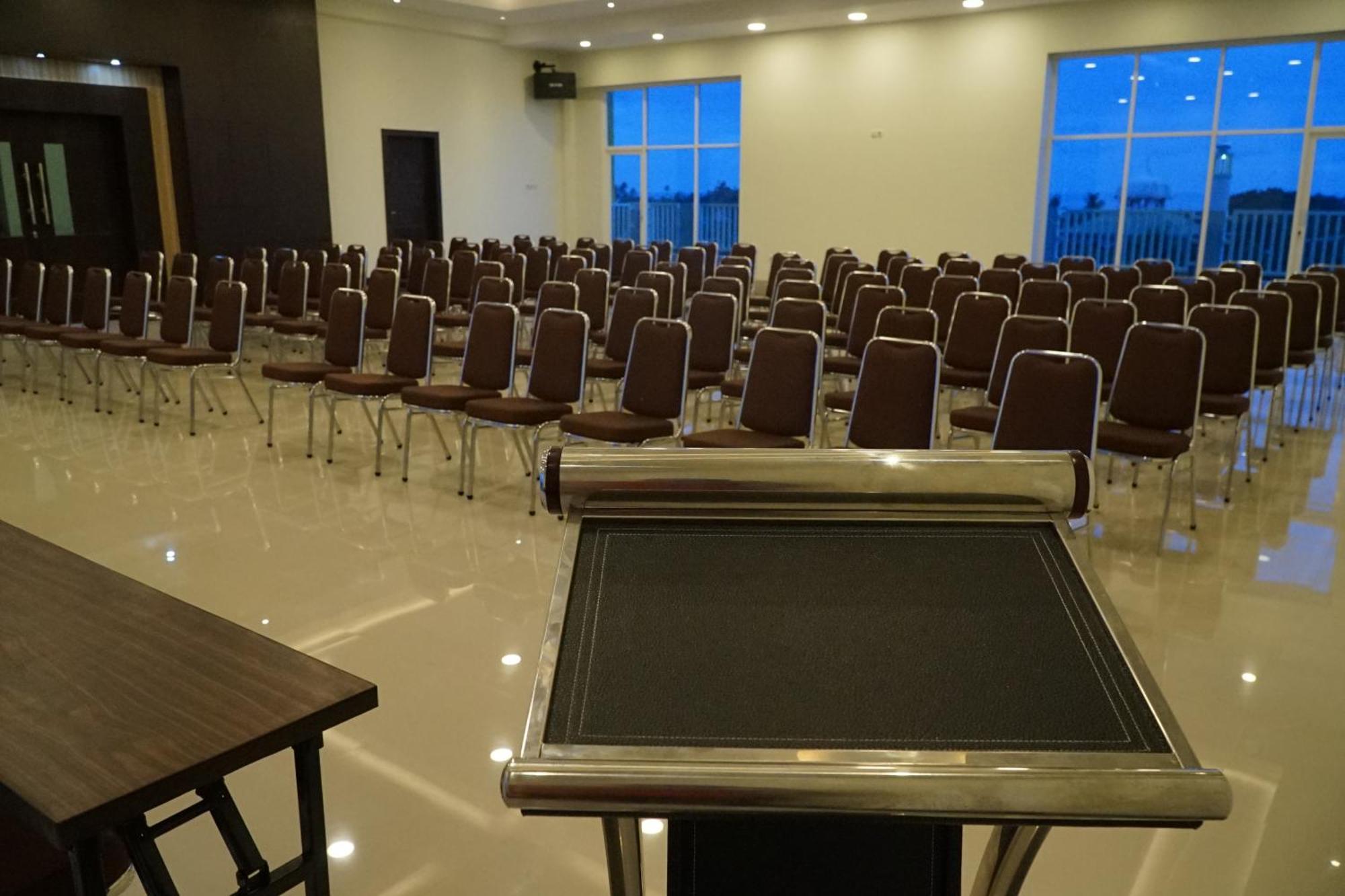 Kirei Hotel Bantaeng Kültér fotó